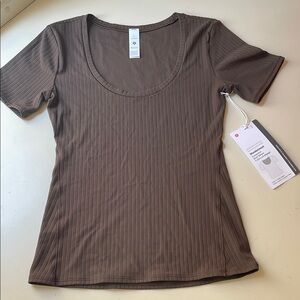 Lululemon Ribbed Nulu Scoop Neck Walnut Crunch Top Size Small